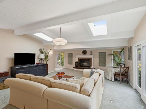 809 Flaxberry Lane San Rafael CA 94903