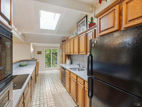 809 Flaxberry Lane San Rafael CA 94903