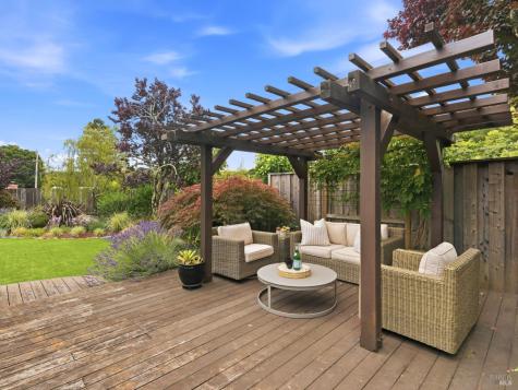809 Flaxberry Lane San Rafael CA 94903