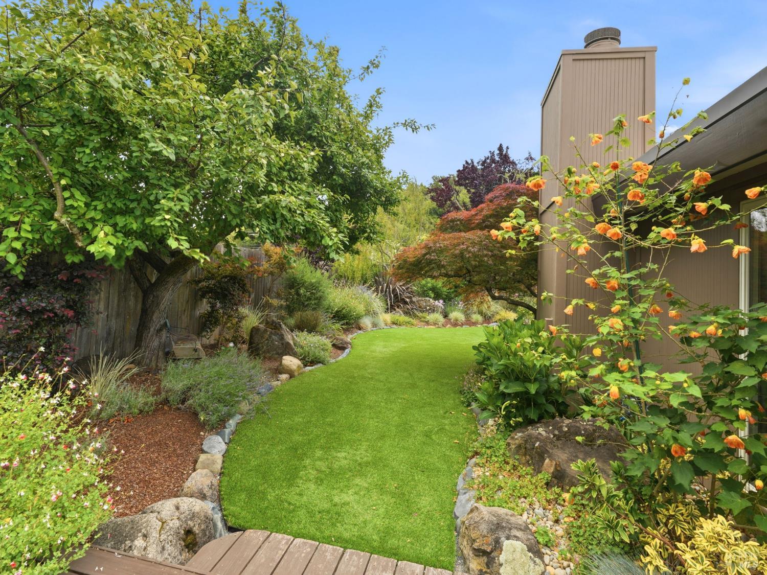 809 Flaxberry Lane San Rafael CA 94903