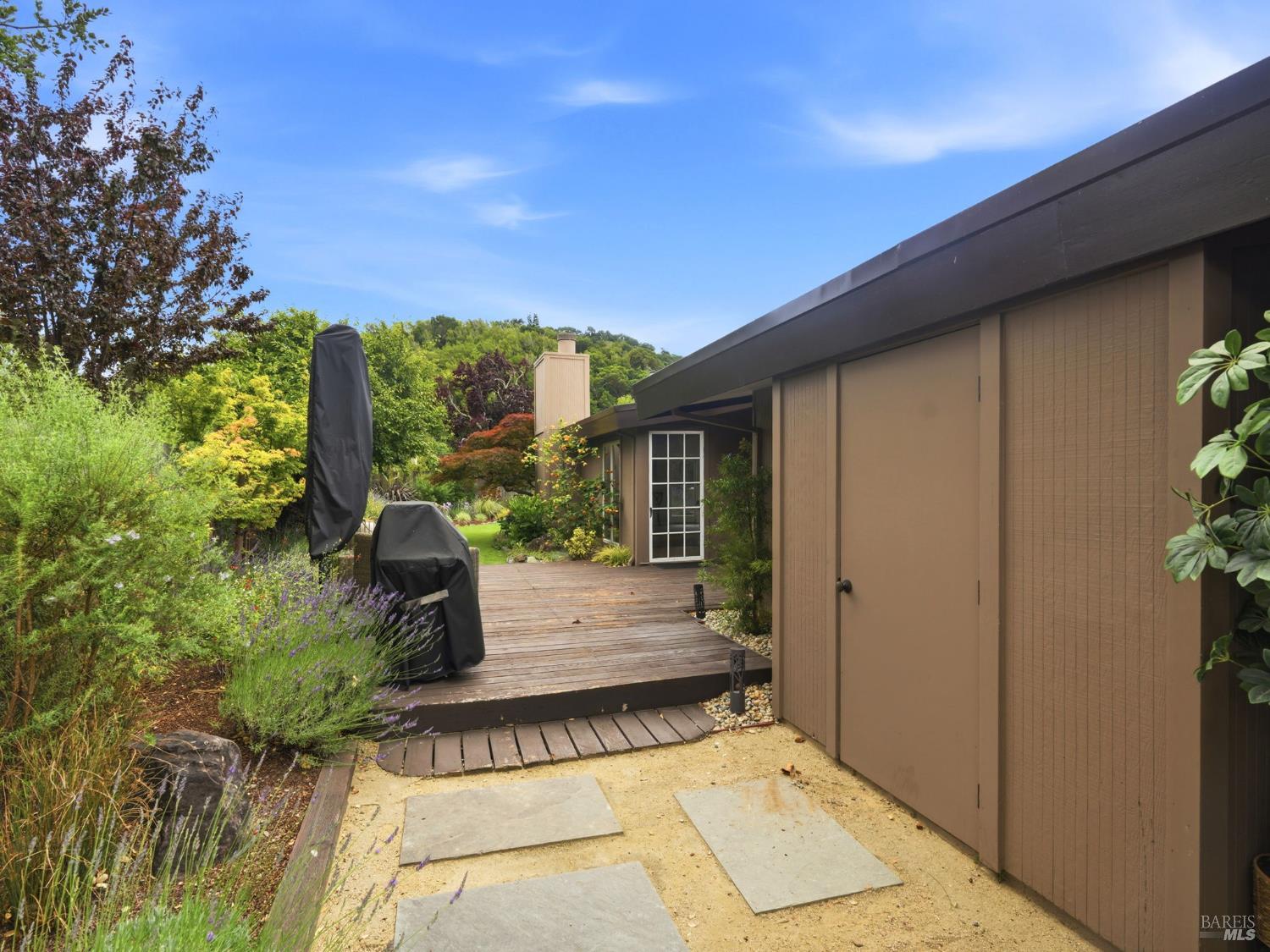 809 Flaxberry Lane San Rafael CA 94903