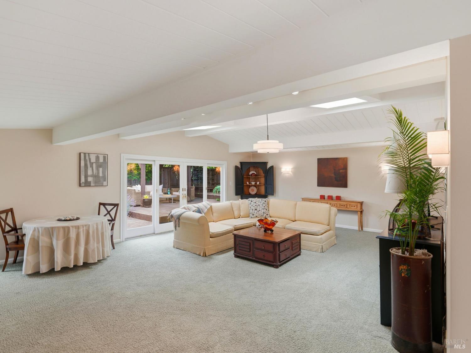 809 Flaxberry Lane San Rafael CA 94903