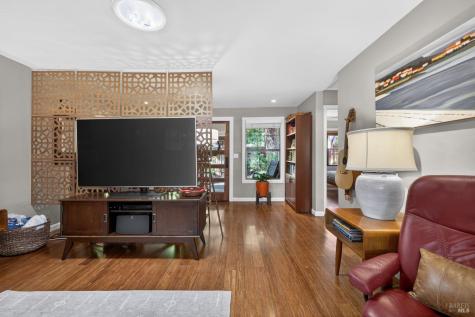 16363 Wright Drive Guerneville CA 95446