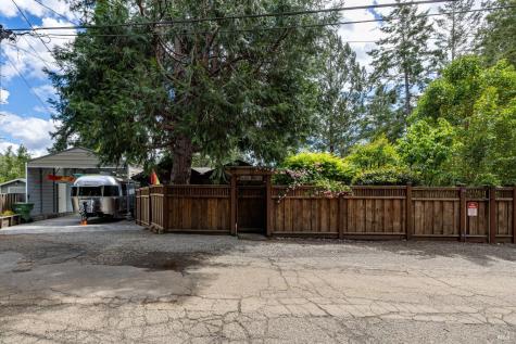 16363 Wright Drive Guerneville CA 95446