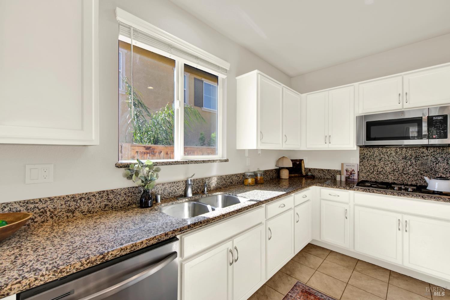 1680 Gold Street Dixon CA 95620