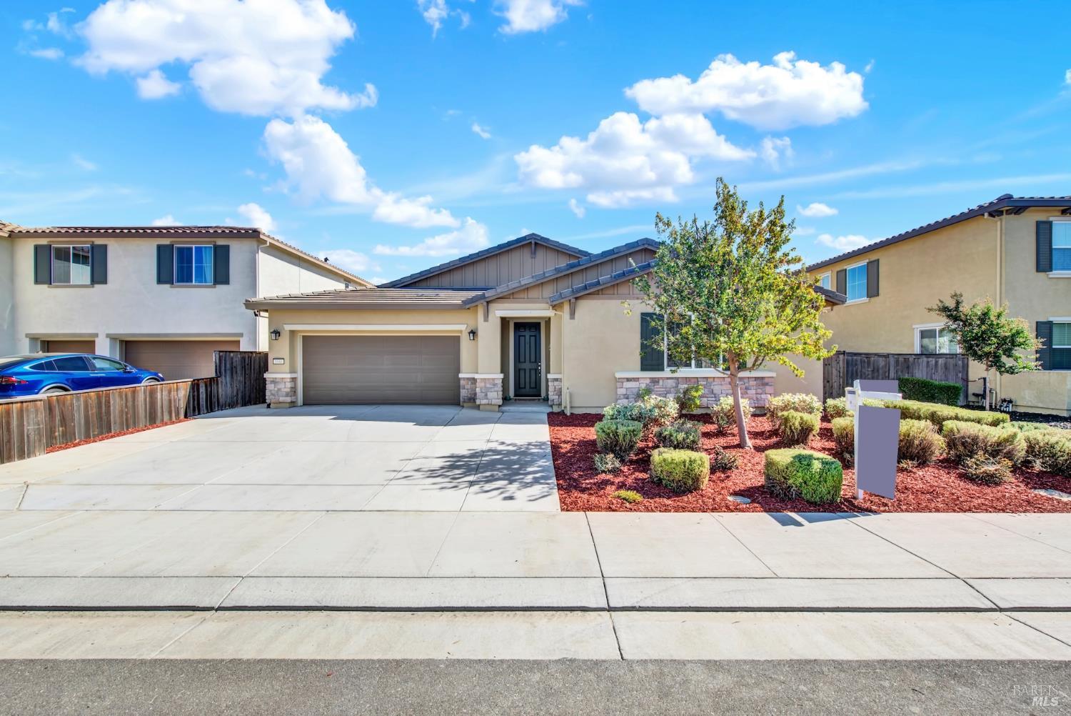 1680 Gold Street Dixon CA 95620