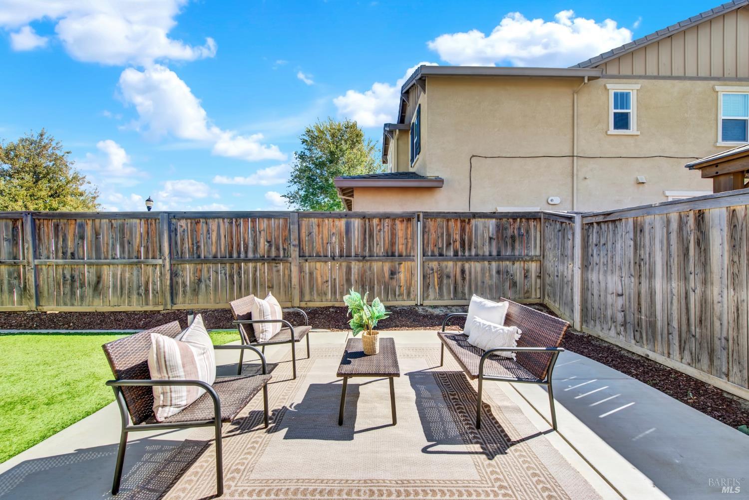 1680 Gold Street Dixon CA 95620