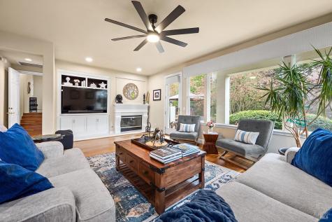 3696 Newbury Court Santa Rosa CA 95404