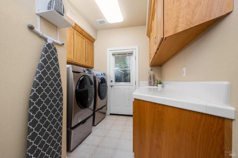 3696 Newbury Court Santa Rosa CA 95404