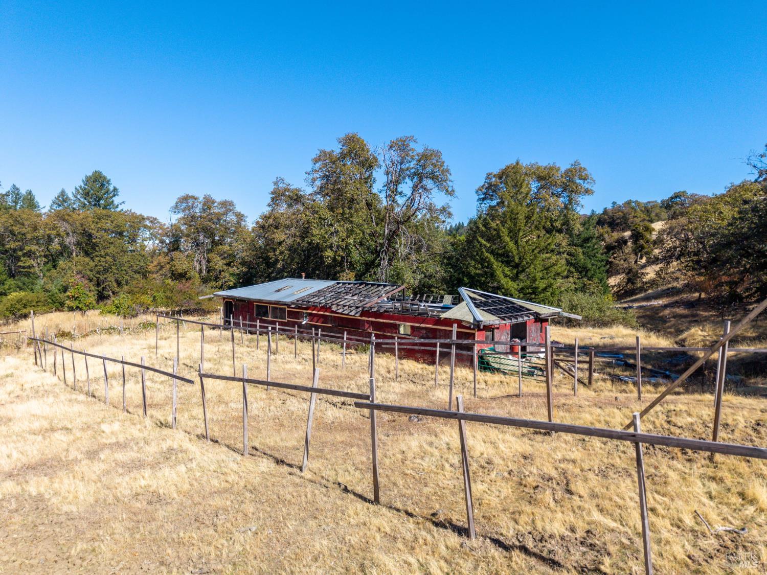 1950 Bunim Road Leggett CA 95585