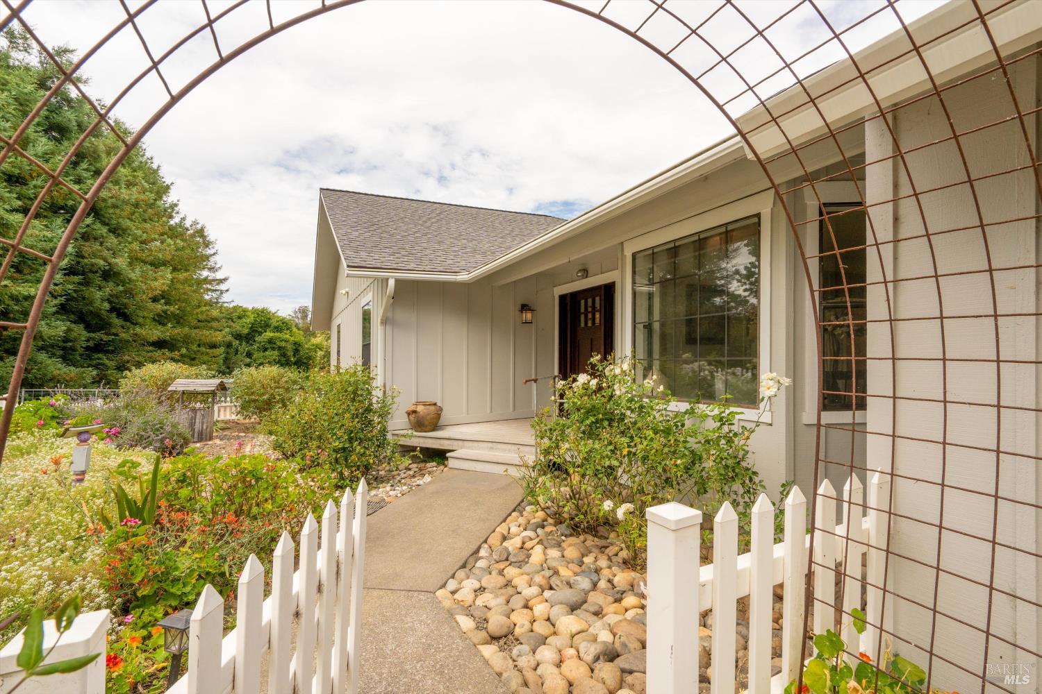 426 King Road Petaluma CA 94952