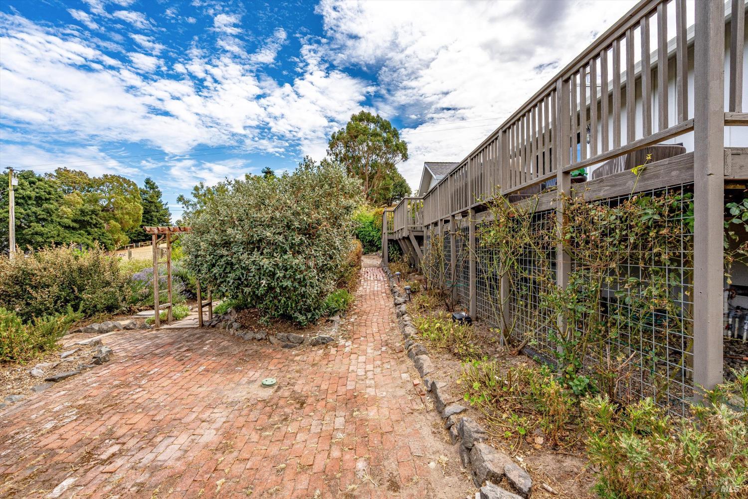 426 King Road Petaluma CA 94952