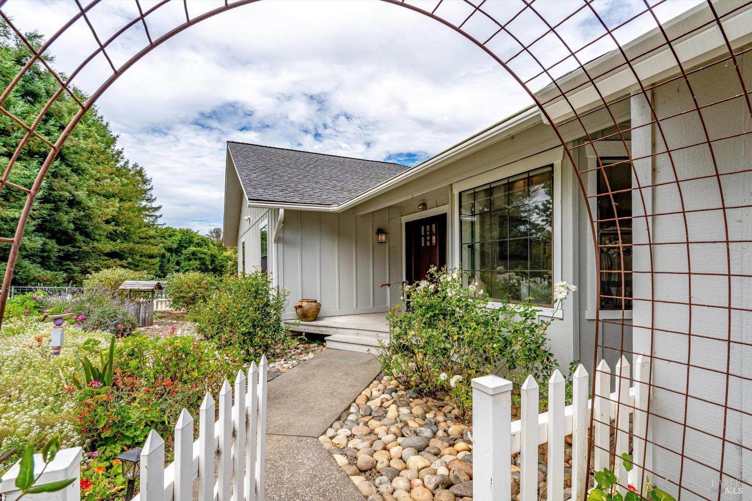 426 King Road Petaluma CA 94952