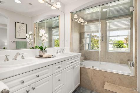 23 Greenham Court Novato CA 94949