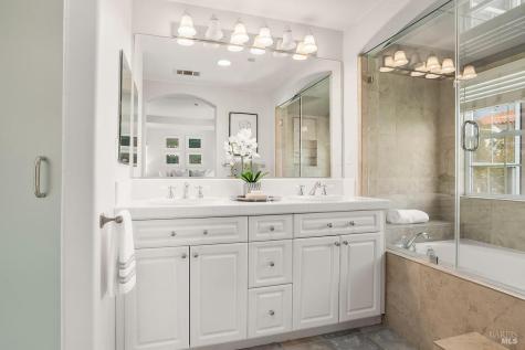 23 Greenham Court Novato CA 94949