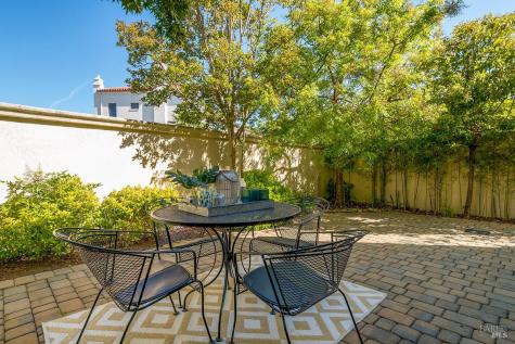 23 Greenham Court Novato CA 94949