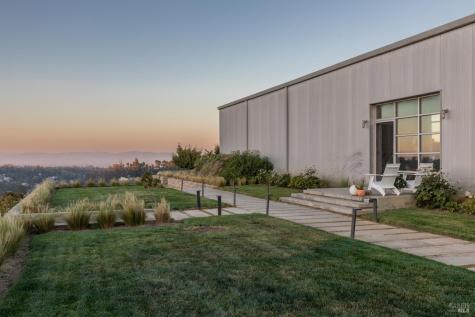 3545 Bloomfield Road Sebastopol CA 95472