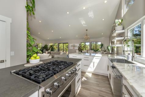4303 Sonoma Mountain Road Santa Rosa CA 95404