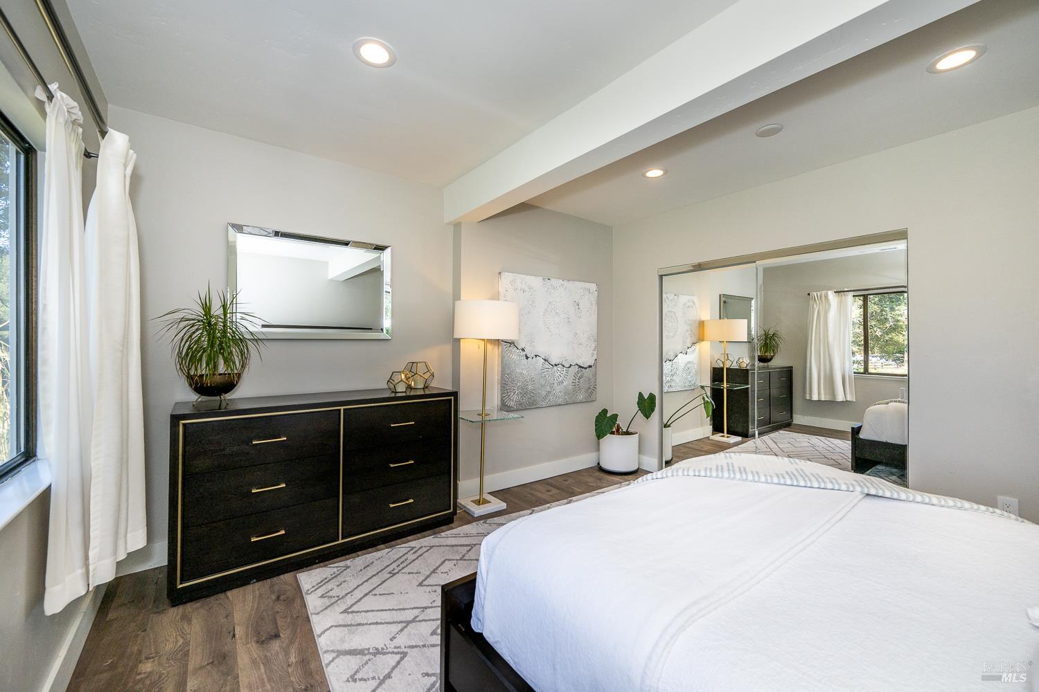 4303 Sonoma Mountain Road Santa Rosa CA 95404