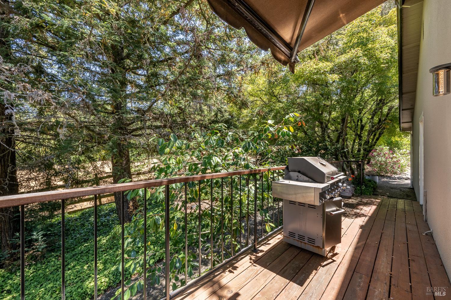 4303 Sonoma Mountain Road Santa Rosa CA 95404