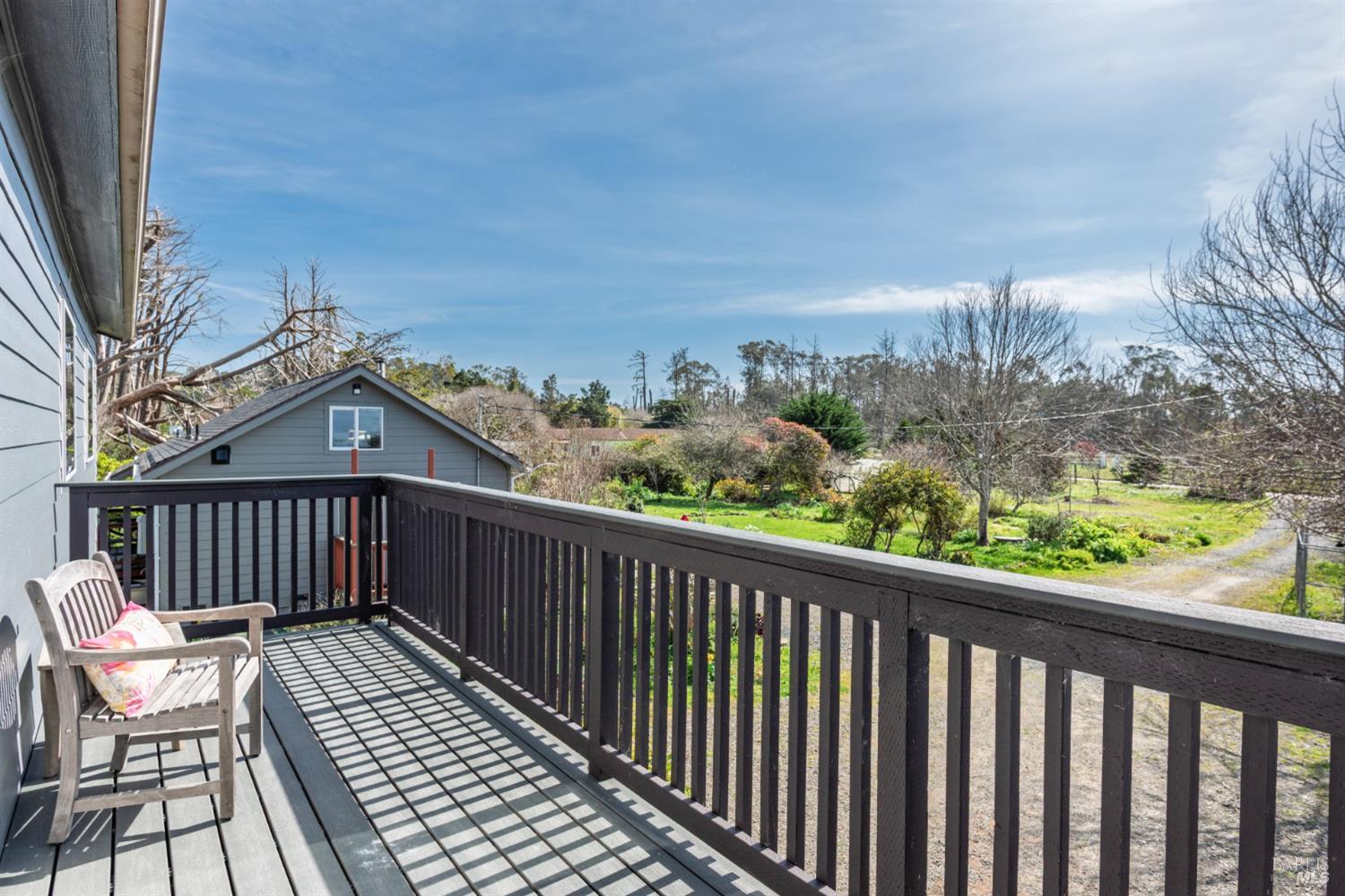 44120 Biaggi Road Manchester CA 95459