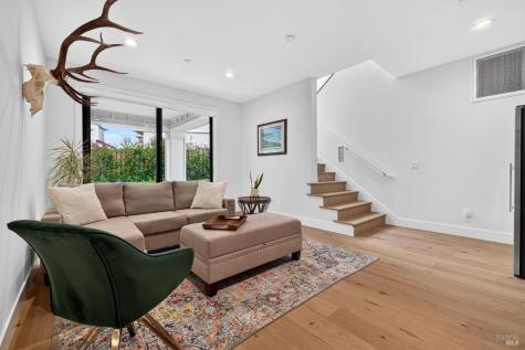 3722 Deauville Place Santa Rosa CA 95403