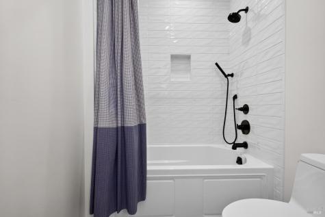 3722 Deauville Place Santa Rosa CA 95403