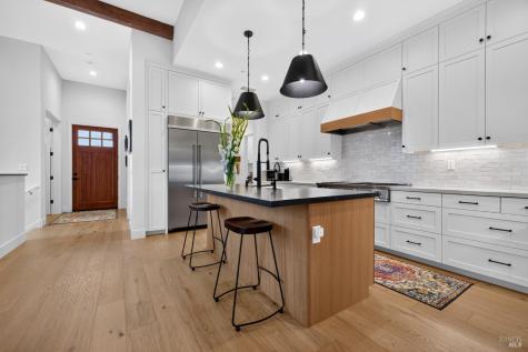 3722 Deauville Place Santa Rosa CA 95403