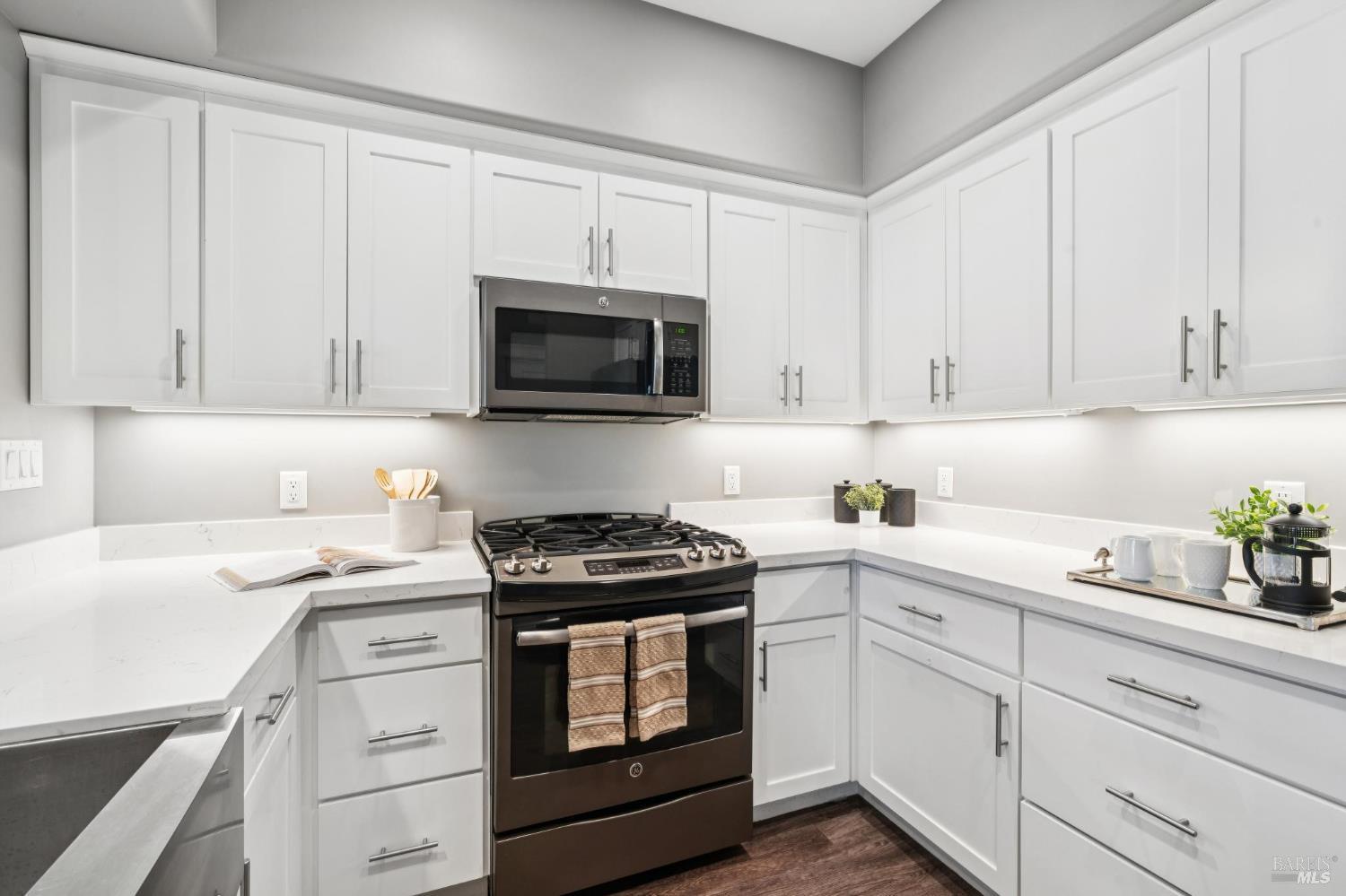 117 Grayson Way Healdsburg CA 95448