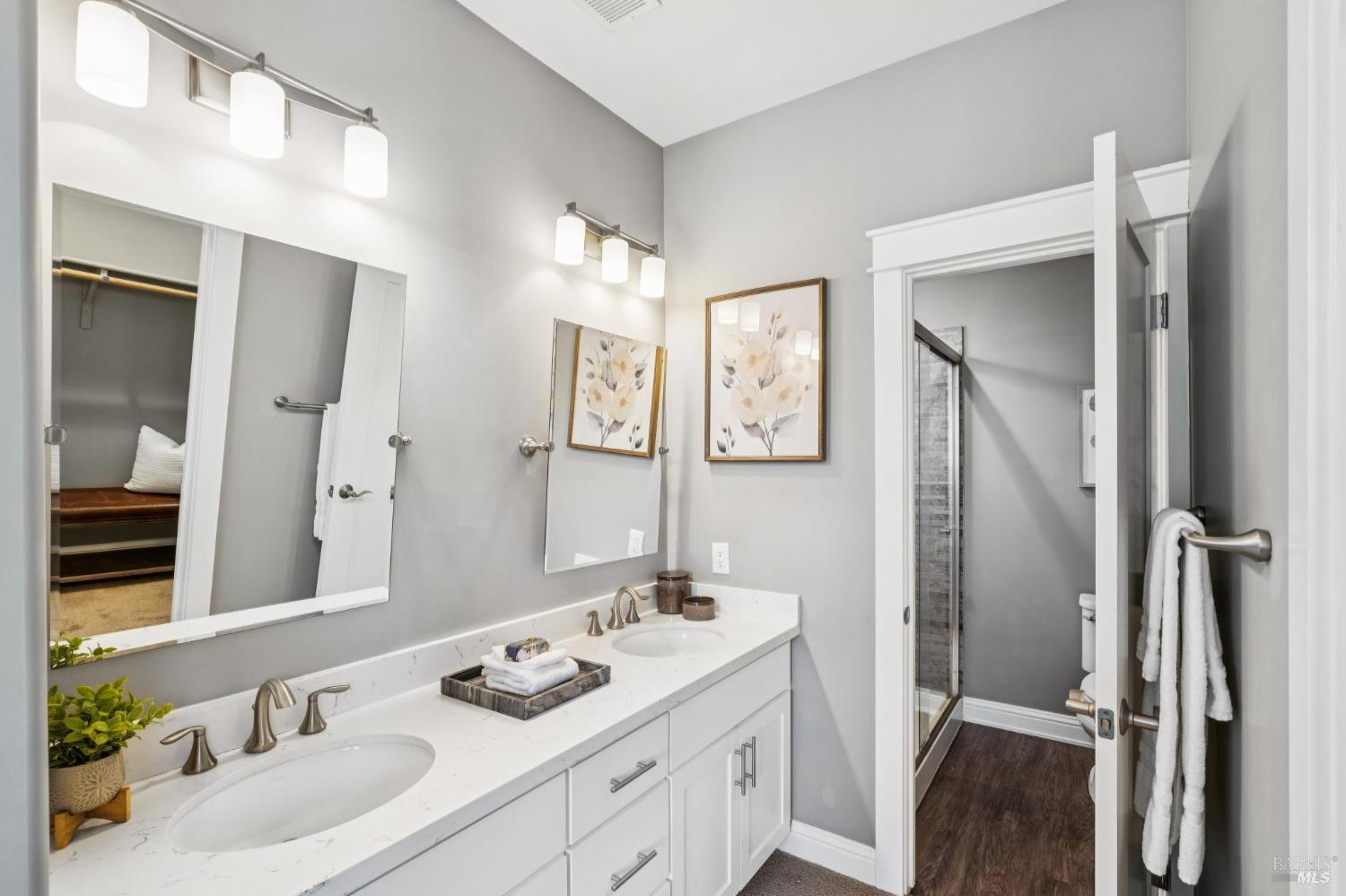 117 Grayson Way Healdsburg CA 95448
