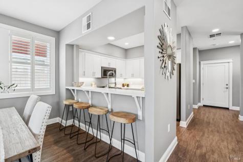 117 Grayson Way Healdsburg CA 95448