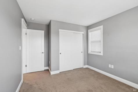 117 Grayson Way Healdsburg CA 95448