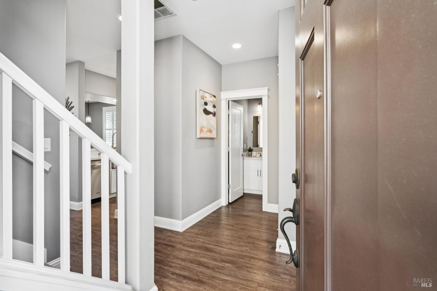 117 Grayson Way Healdsburg CA 95448