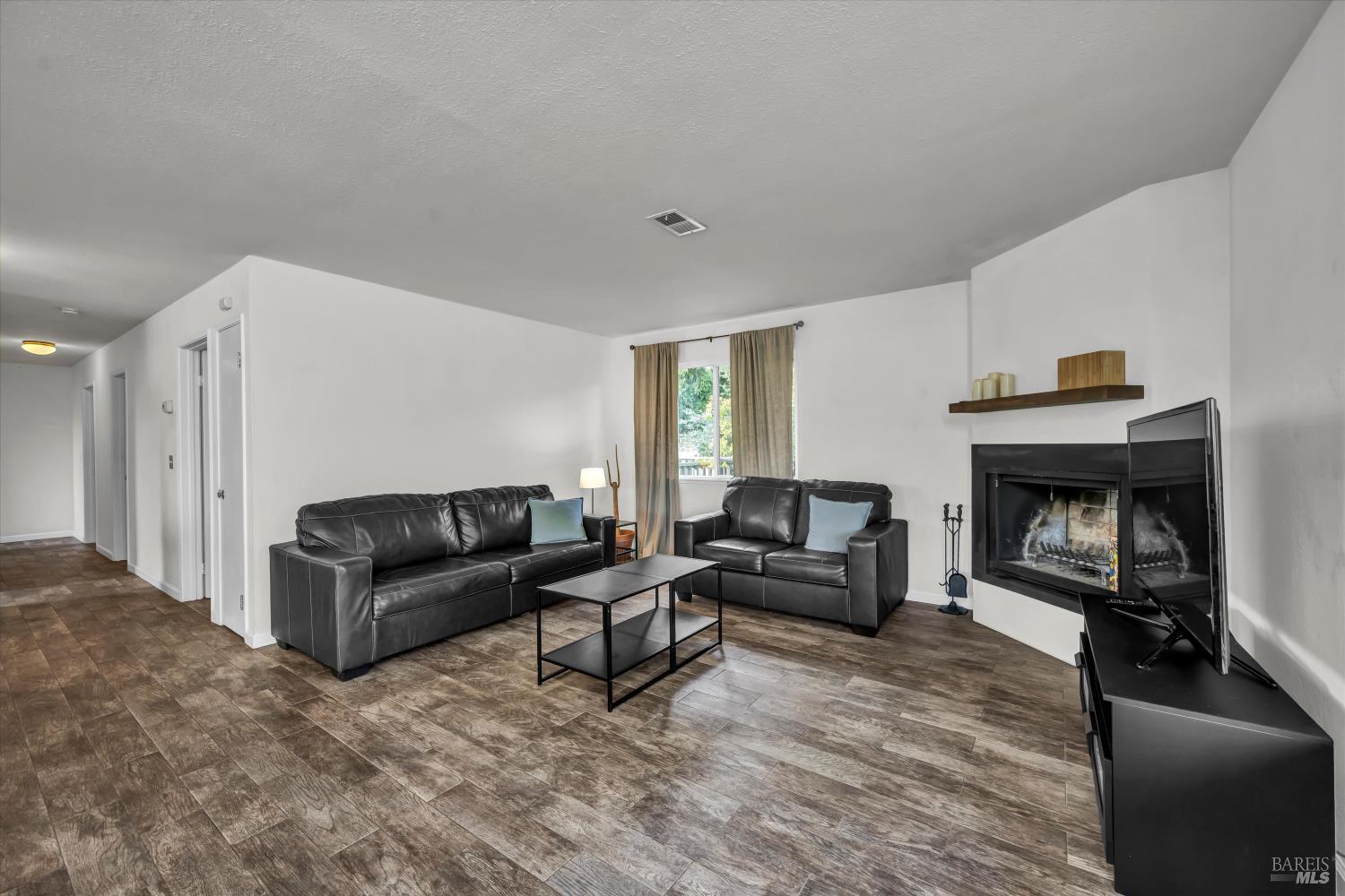 18528 N Shore Drive Hidden Valley Lake CA 95467