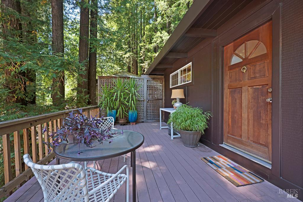 14759 Canyon 7 Road Guerneville CA 95446