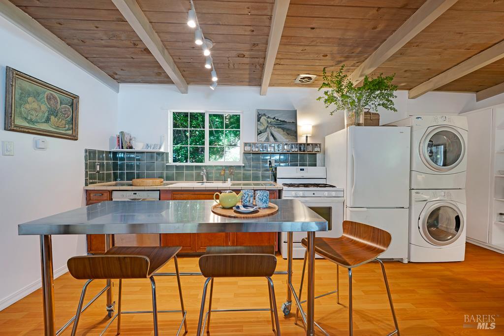 14759 Canyon 7 Road Guerneville CA 95446