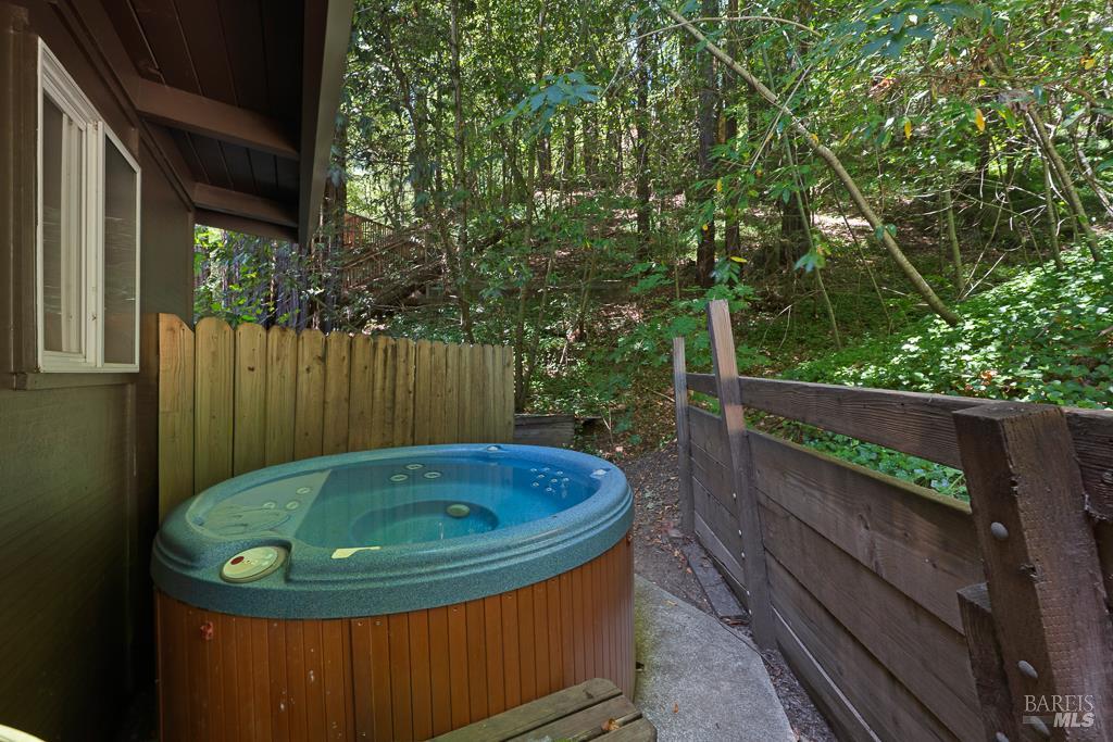 14759 Canyon 7 Road Guerneville CA 95446