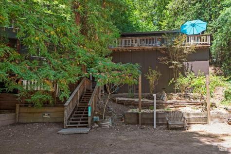 14759 Canyon 7 Road Guerneville CA 95446