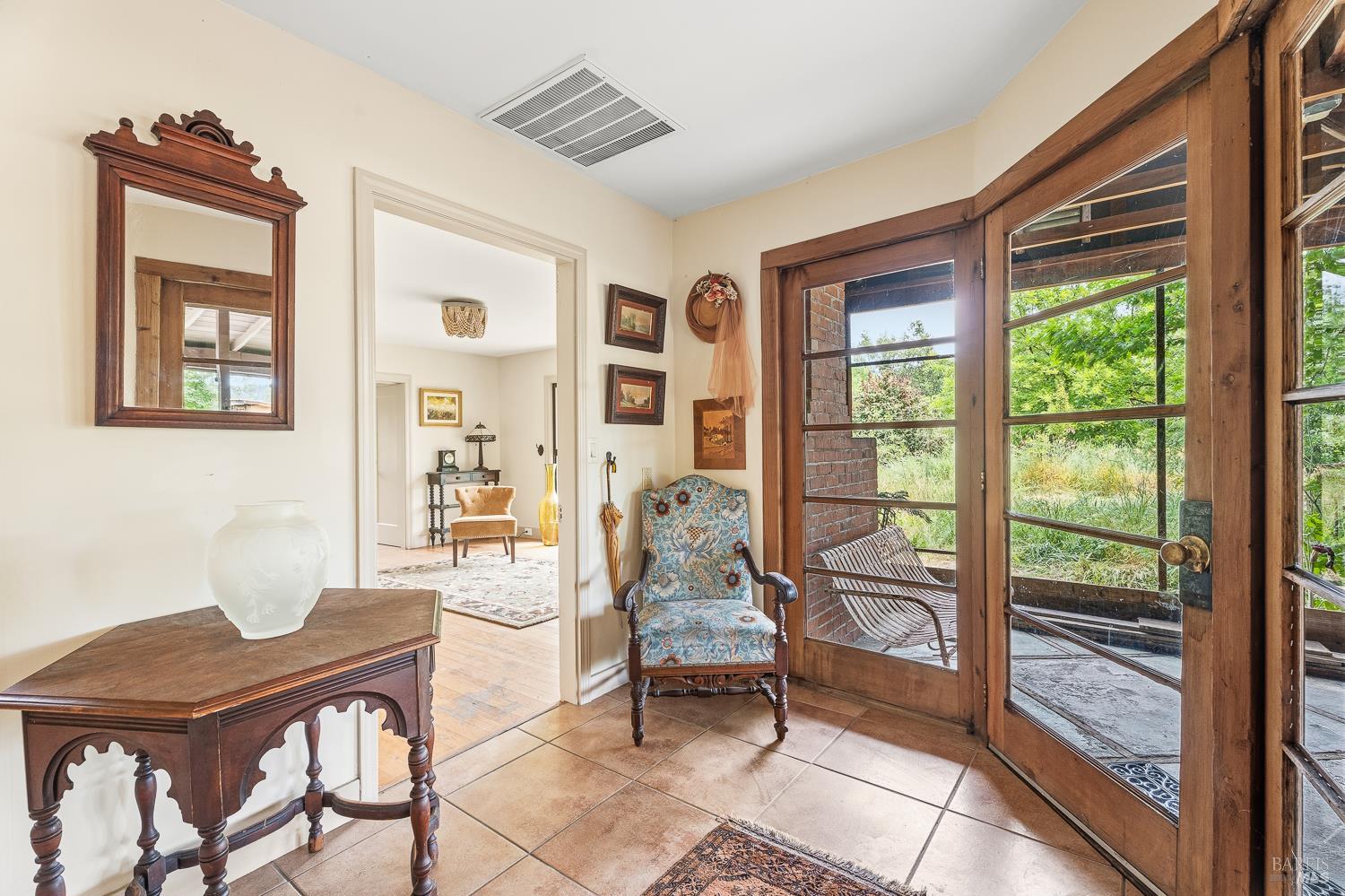 1150 Center Valley Road Willits CA 95490