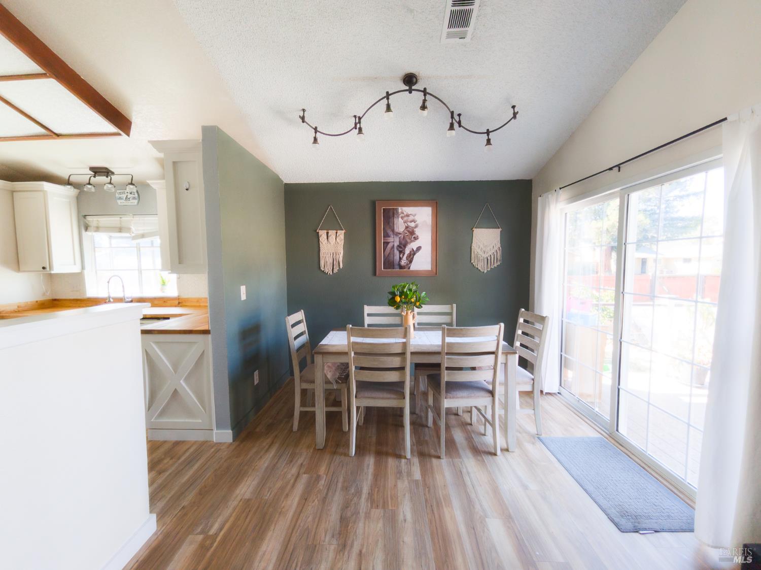 915 Scottsdale Drive Vacaville CA 95687