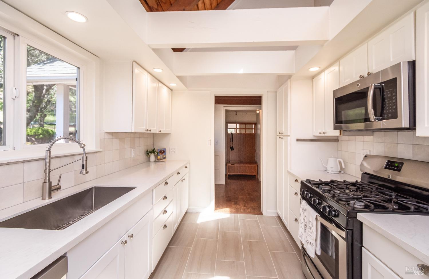 1114 Mount George Avenue Napa CA 94558