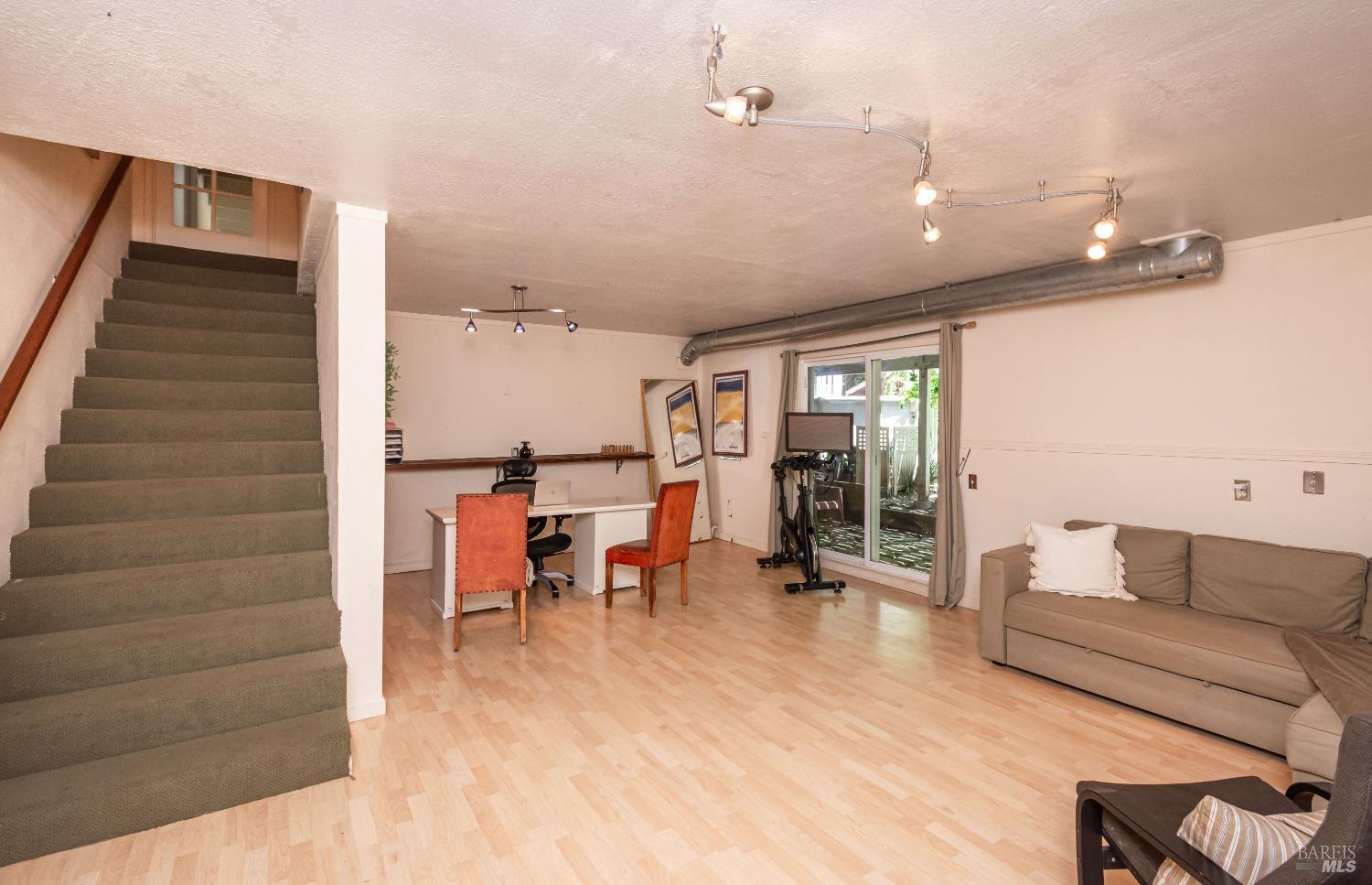 1114 Mount George Avenue Napa CA 94558