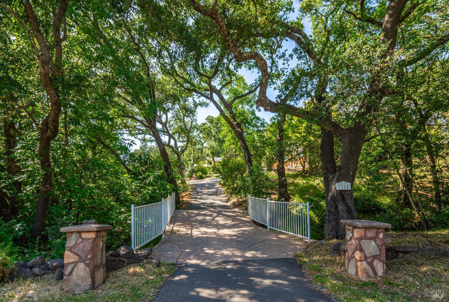 1114 Mount George Avenue Napa CA 94558