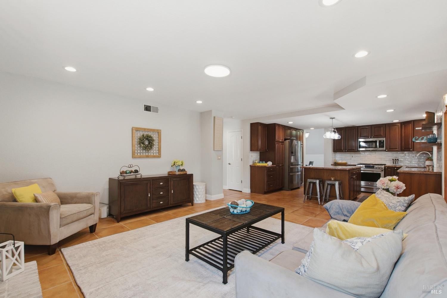 225 Grey Wolf Drive Vacaville CA 95688