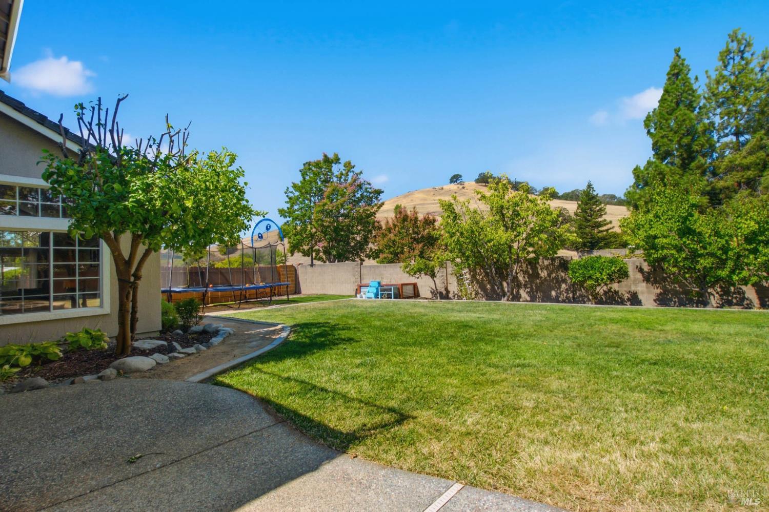 225 Grey Wolf Drive Vacaville CA 95688