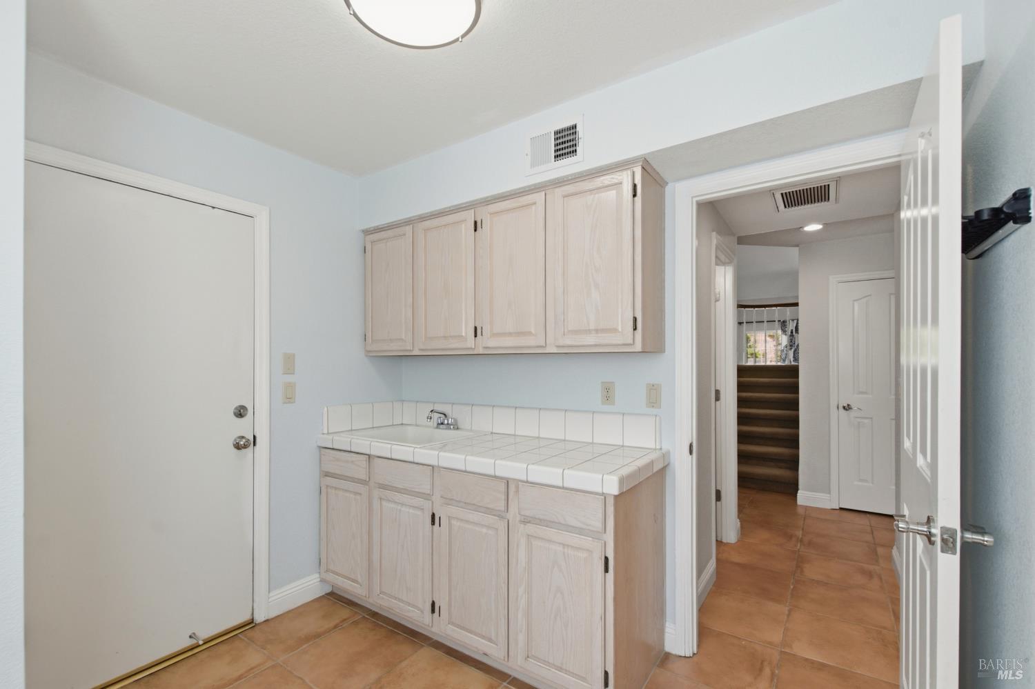 225 Grey Wolf Drive Vacaville CA 95688