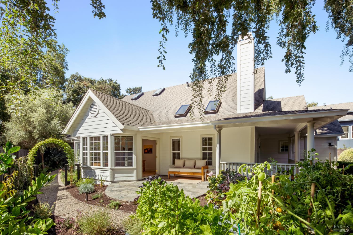 1160 Fryer Creek Drive Sonoma CA 95476