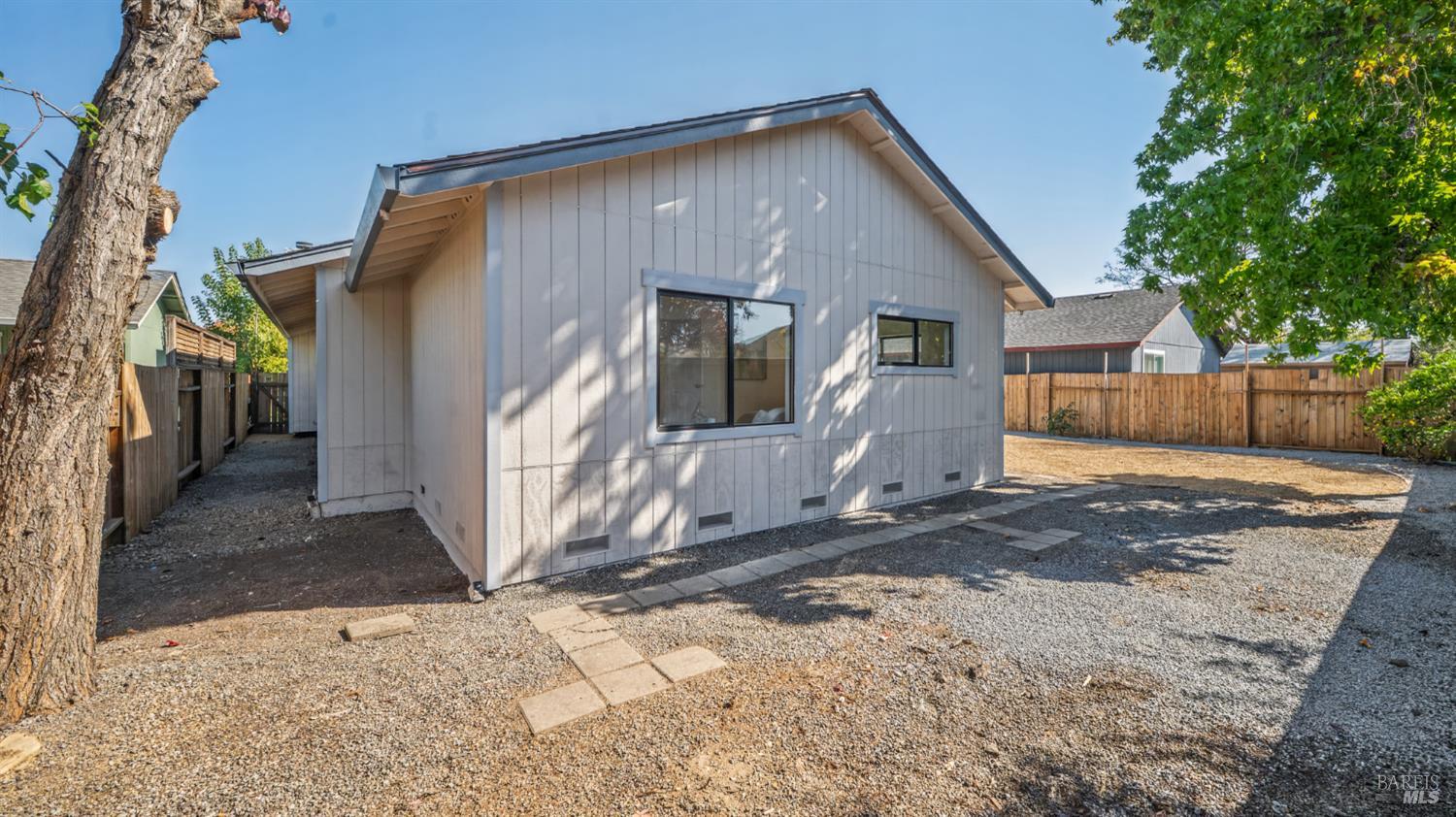 1133 Levine Drive Santa Rosa CA 95401