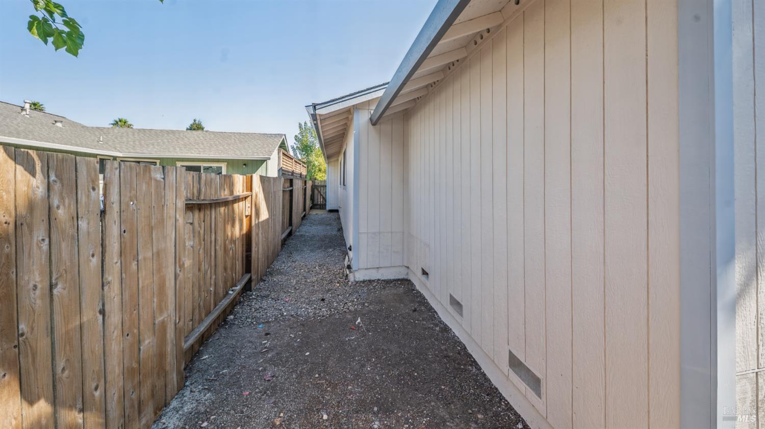 1133 Levine Drive Santa Rosa CA 95401