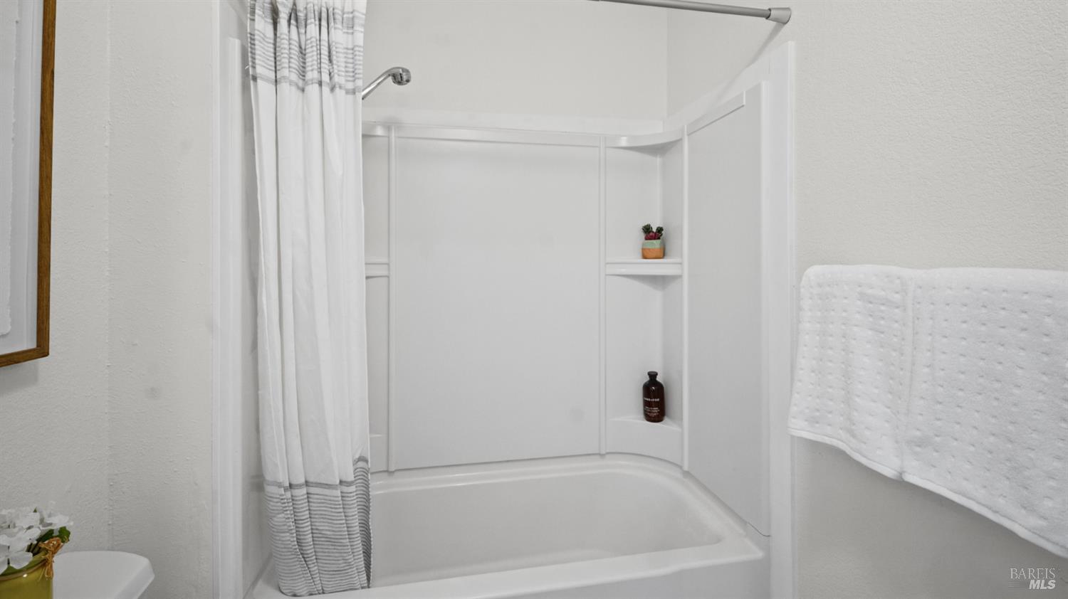 1133 Levine Drive Santa Rosa CA 95401